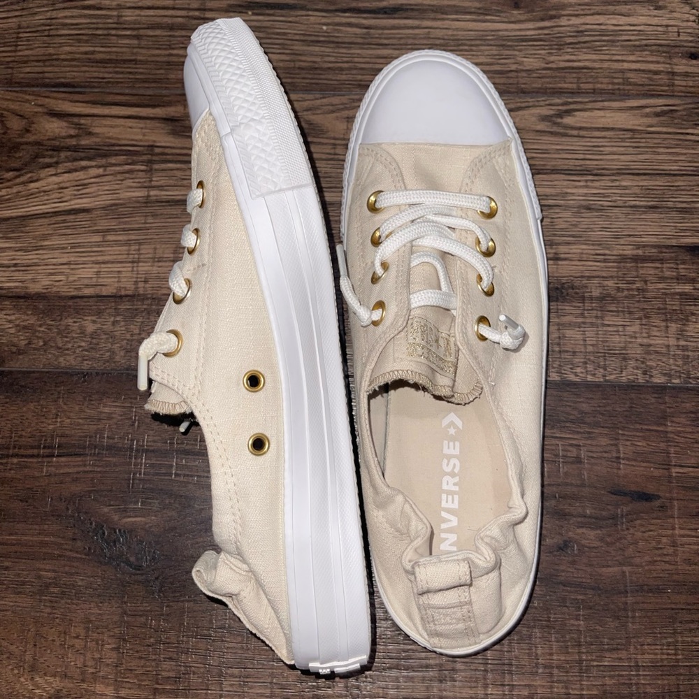 Beige Slip on converse